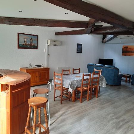 Appartement Tres Spacieux 4 Chambres 6 Couchages Noidans-le-Ferroux Εξωτερικό φωτογραφία